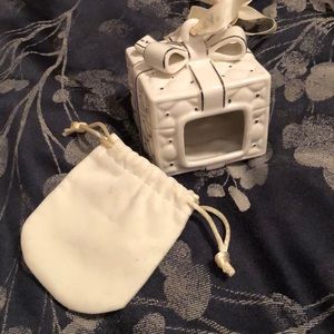 Pandora ornament box